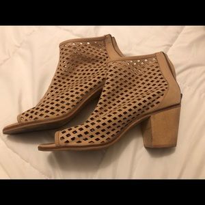 Camel colored Kelsi Dagger booties